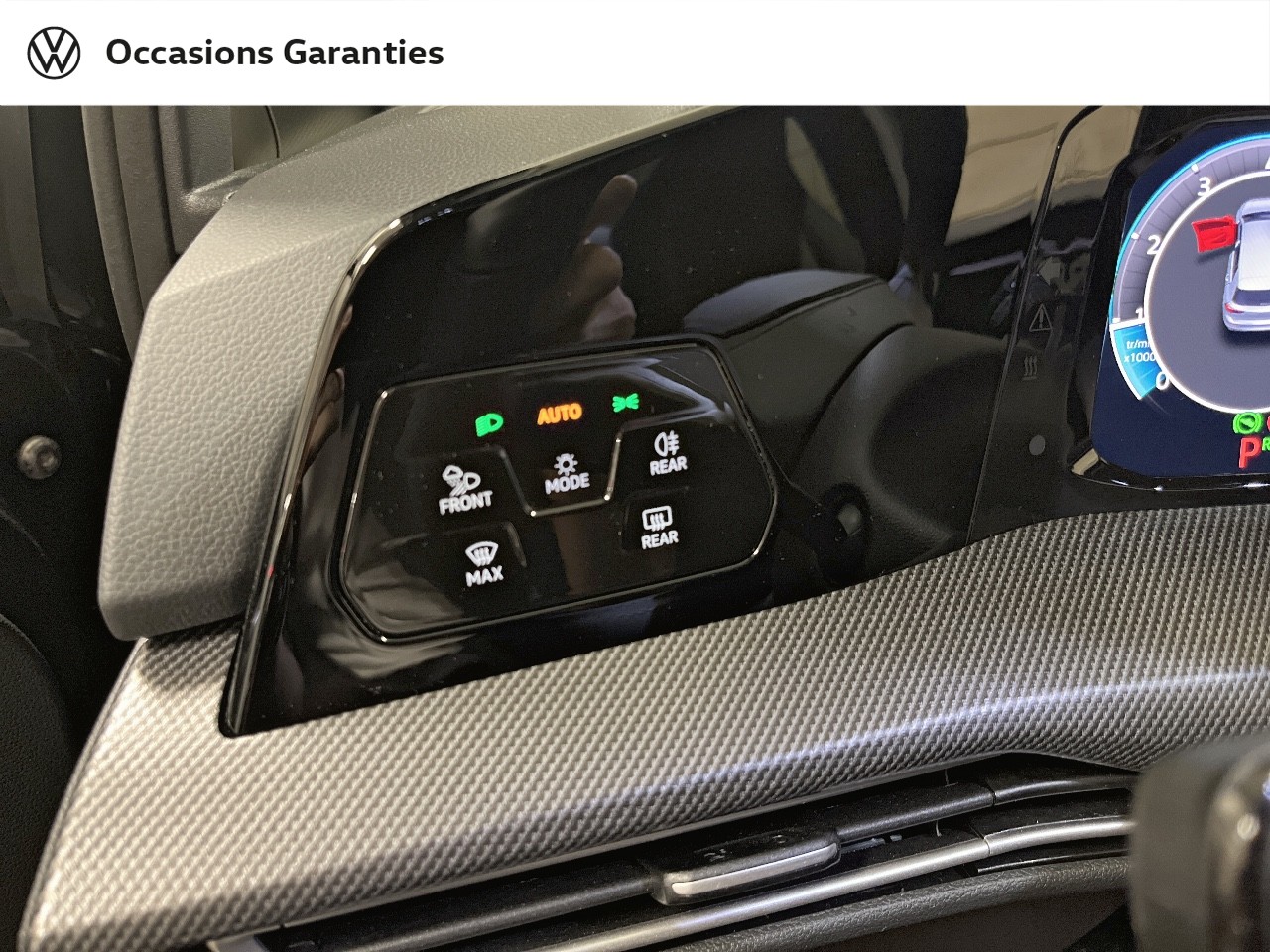 Voitures occasions VOLKSWAGEN GOLF R-Line Paris