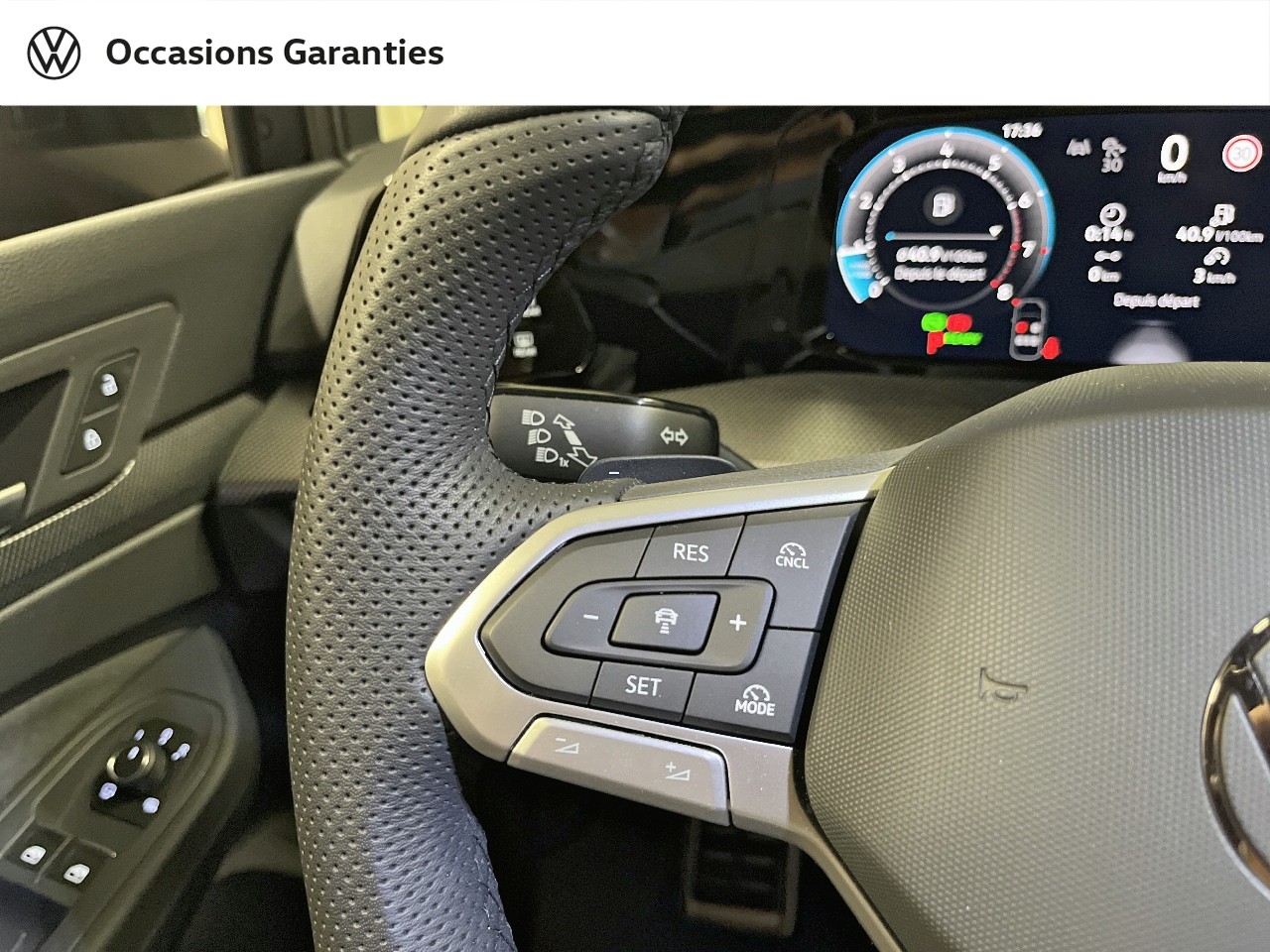Voitures occasions VOLKSWAGEN GOLF R-Line Paris