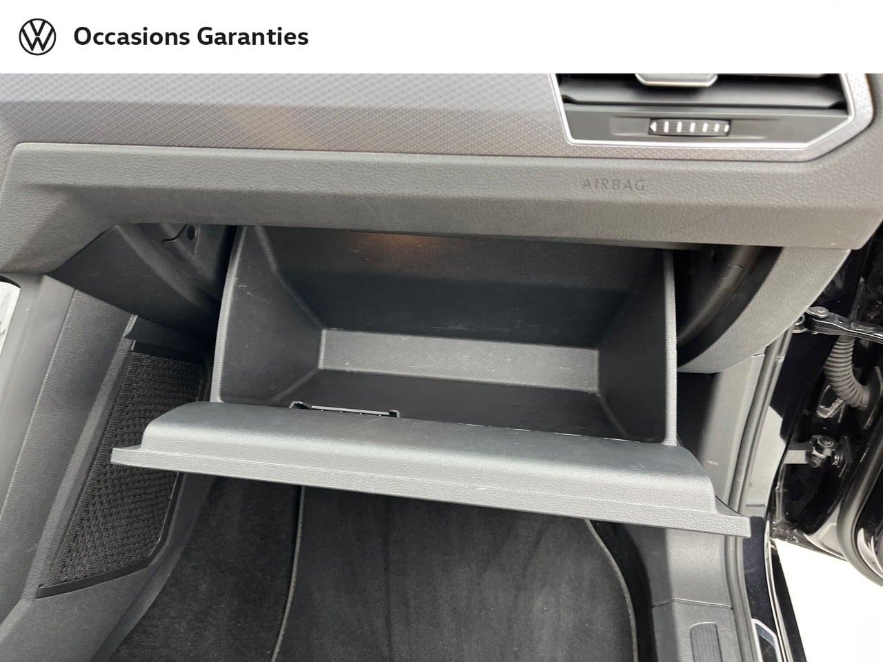 Voitures occasions VOLKSWAGEN TOURAN Active Orvault