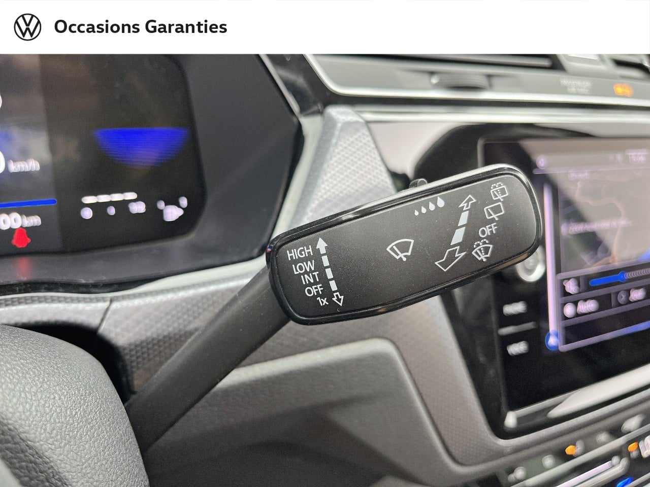 Voitures occasions VOLKSWAGEN TOURAN Active Orvault