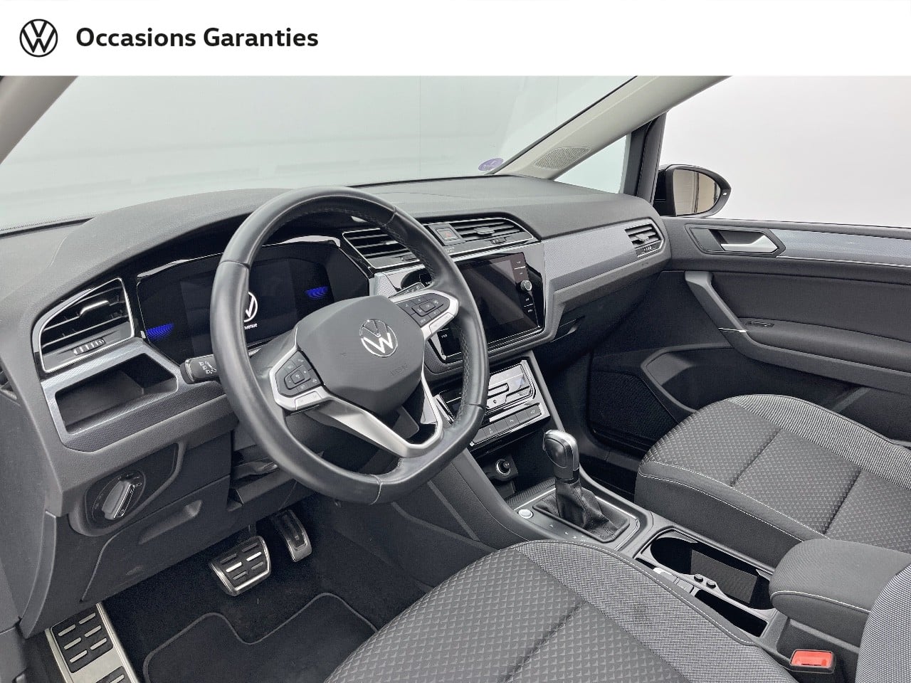 Voitures occasions VOLKSWAGEN TOURAN Active Orvault