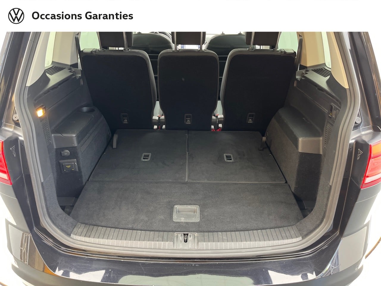 Voitures occasions VOLKSWAGEN TOURAN Active Orvault