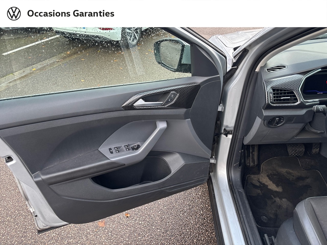 Voitures occasions VOLKSWAGEN T-CROSS Carat Lens