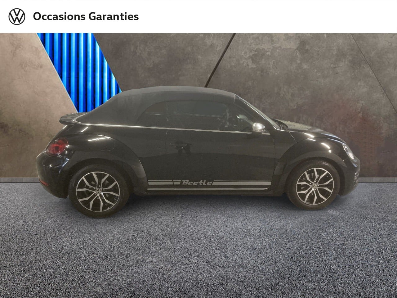 Voitures occasions VOLKSWAGEN Coccinelle Cabriolet Design Paris