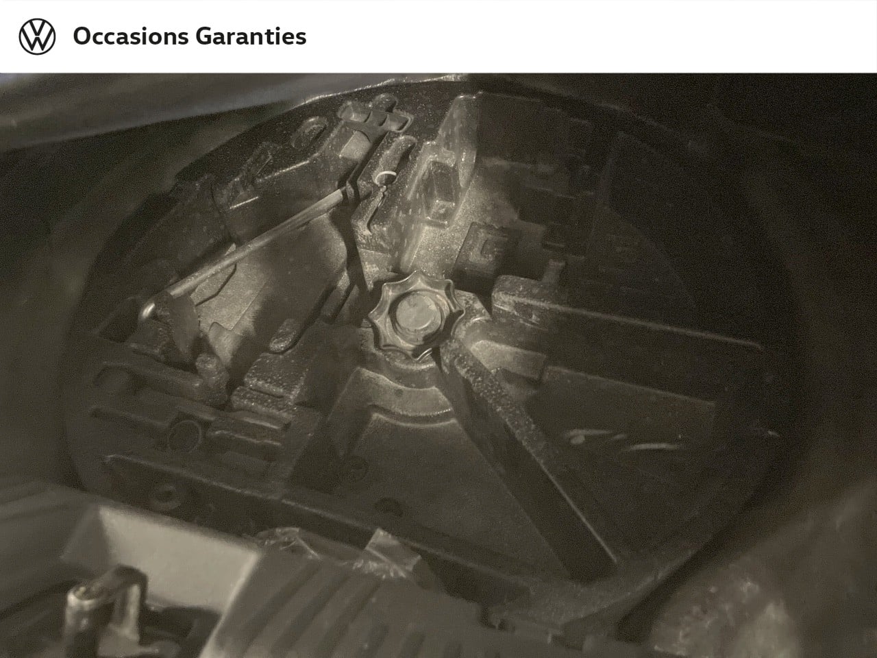 Voitures occasions VOLKSWAGEN Coccinelle Cabriolet Design Paris