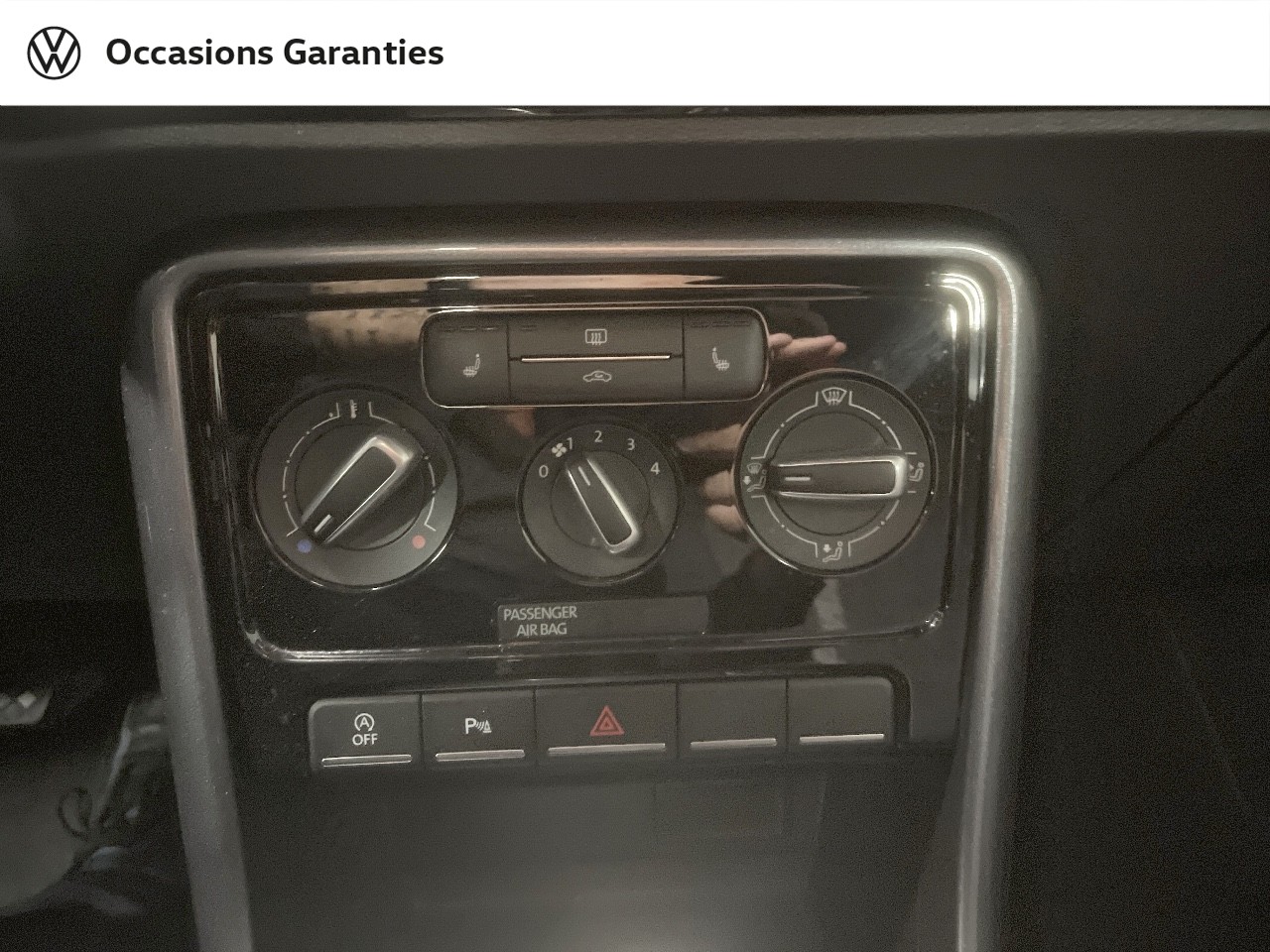 Voitures occasions VOLKSWAGEN Coccinelle Cabriolet Design Paris