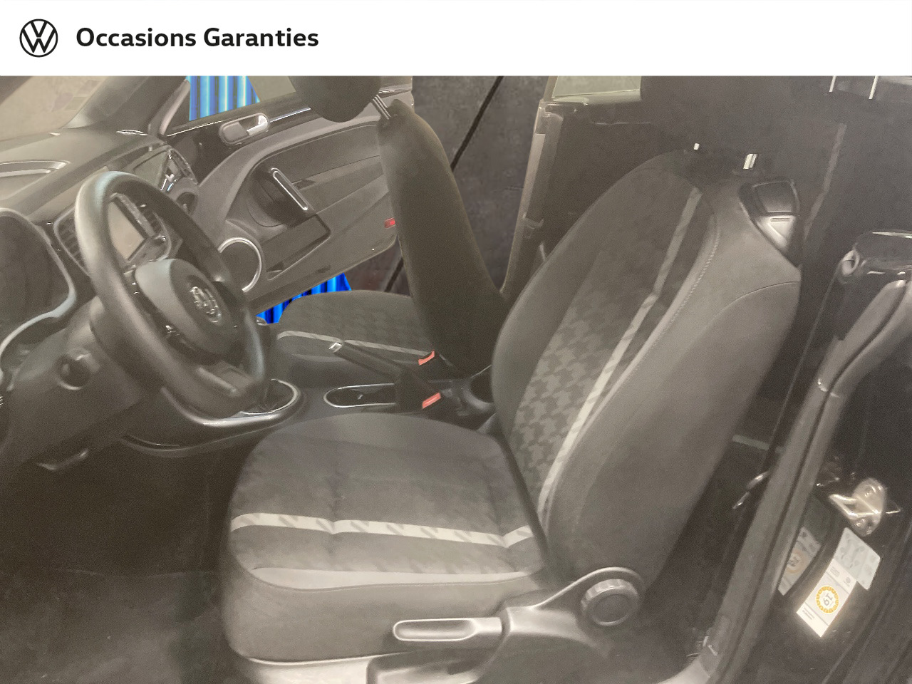 Voitures occasions VOLKSWAGEN Coccinelle Cabriolet Design Paris