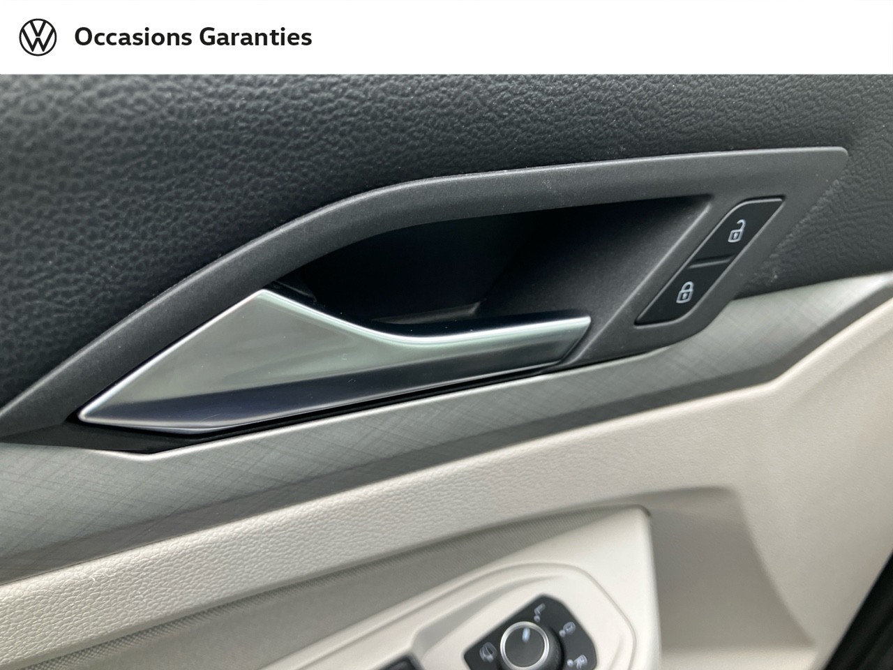 Voitures occasions VOLKSWAGEN GOLF Life Villeneuve-d'Ascq