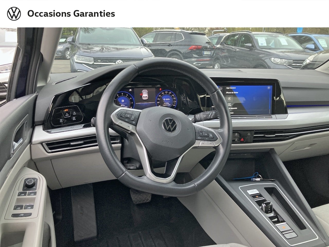 Voitures occasions VOLKSWAGEN GOLF Life Villeneuve-d'Ascq