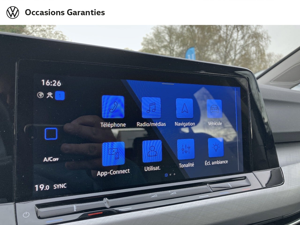 Voitures occasions VOLKSWAGEN GOLF Life Villeneuve-d'Ascq