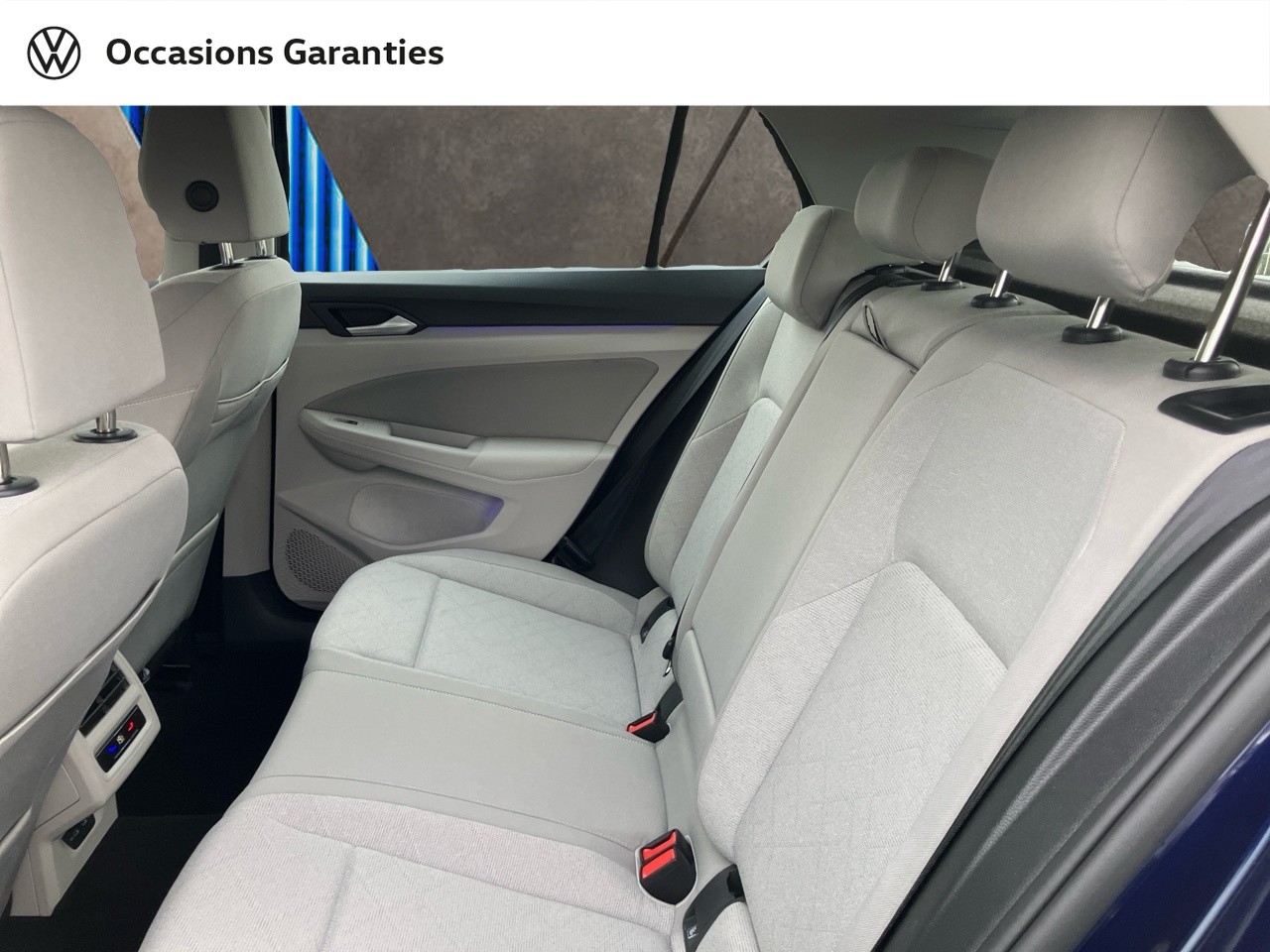 Voitures occasions VOLKSWAGEN GOLF Life Villeneuve-d'Ascq