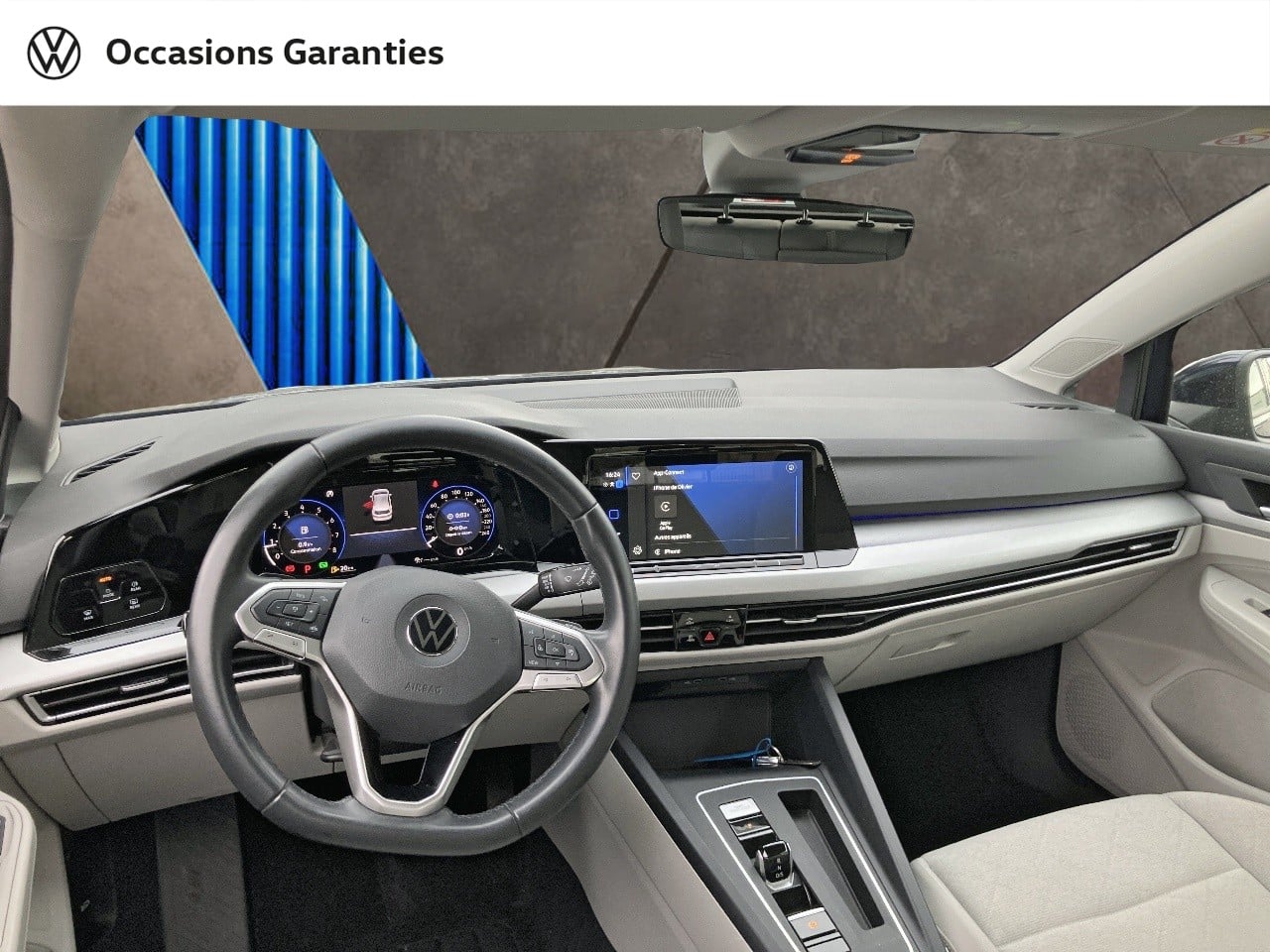 Voitures occasions VOLKSWAGEN GOLF Life Villeneuve-d'Ascq