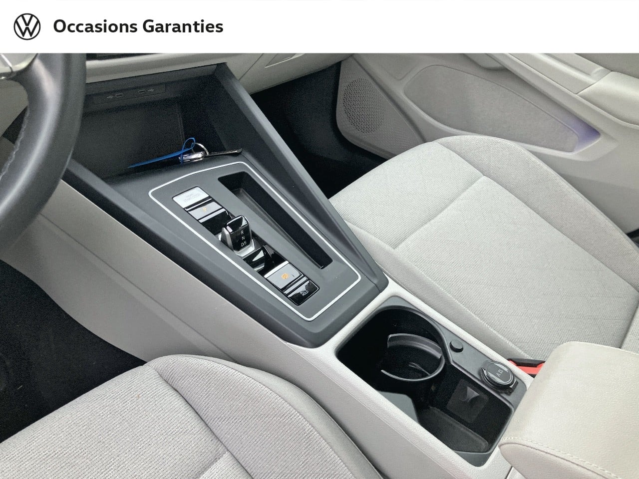 Voitures occasions VOLKSWAGEN GOLF Life Villeneuve-d'Ascq