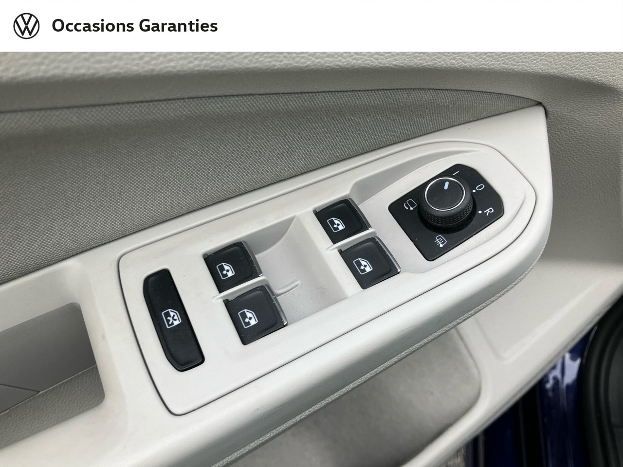 Voitures occasions VOLKSWAGEN GOLF Life Villeneuve-d'Ascq