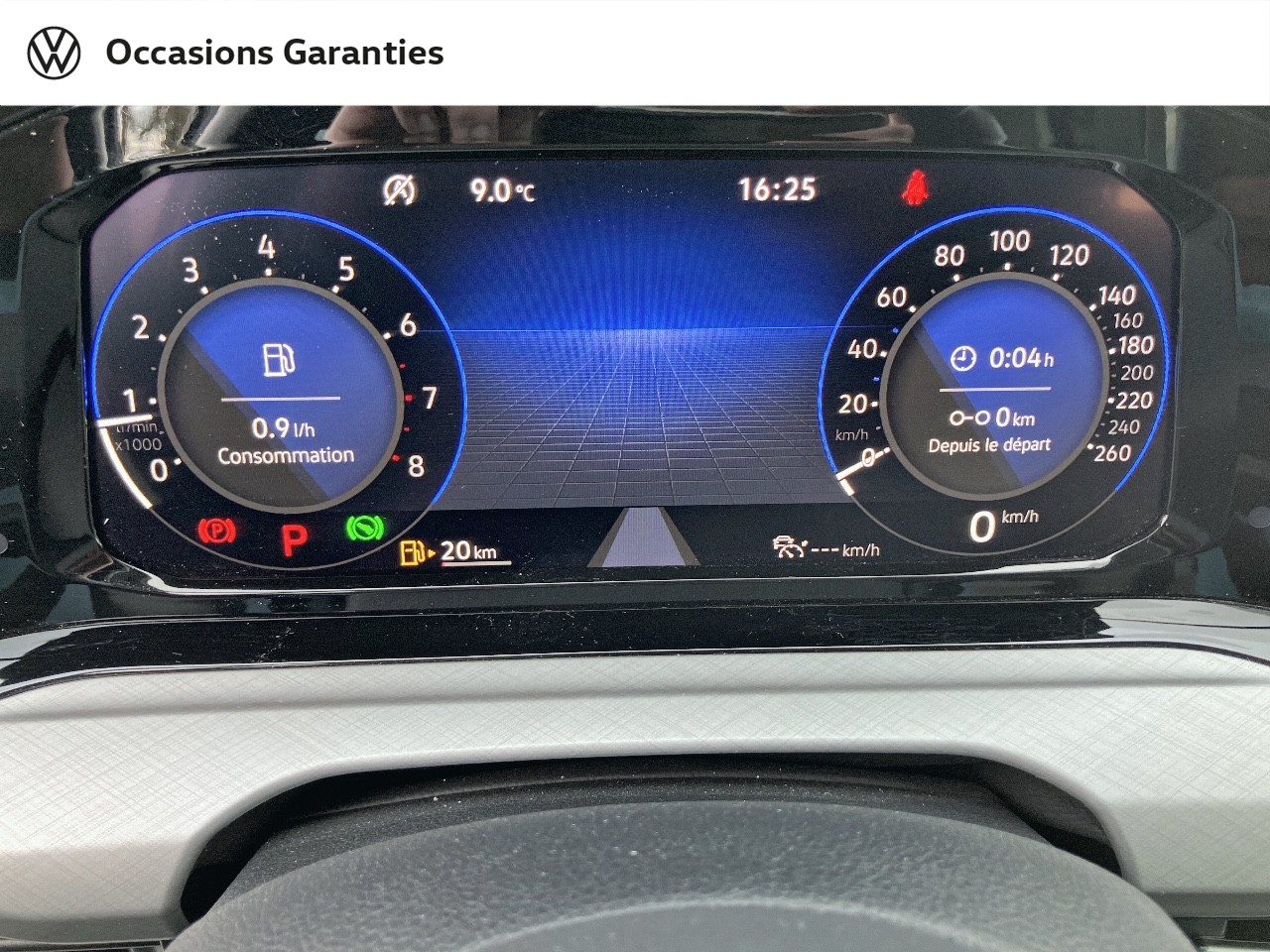 Voitures occasions VOLKSWAGEN GOLF Life Villeneuve-d'Ascq