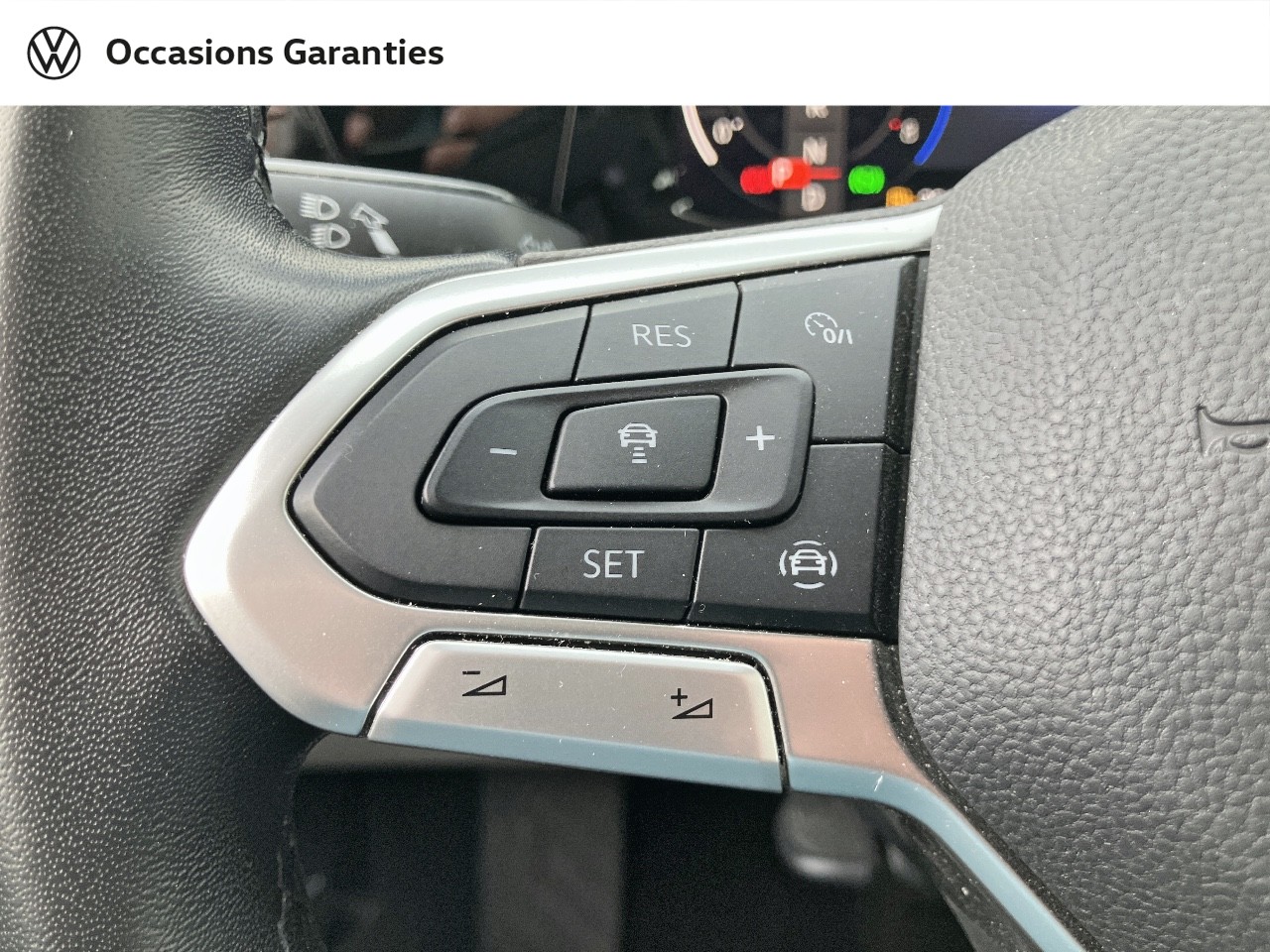 Voitures occasions VOLKSWAGEN GOLF Life Villeneuve-d'Ascq