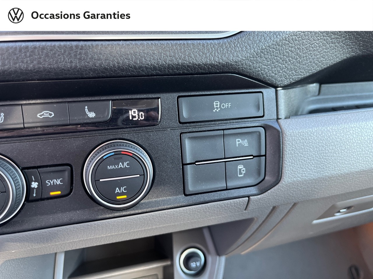 Voitures occasions VOLKSWAGEN Grand California Base Rivery