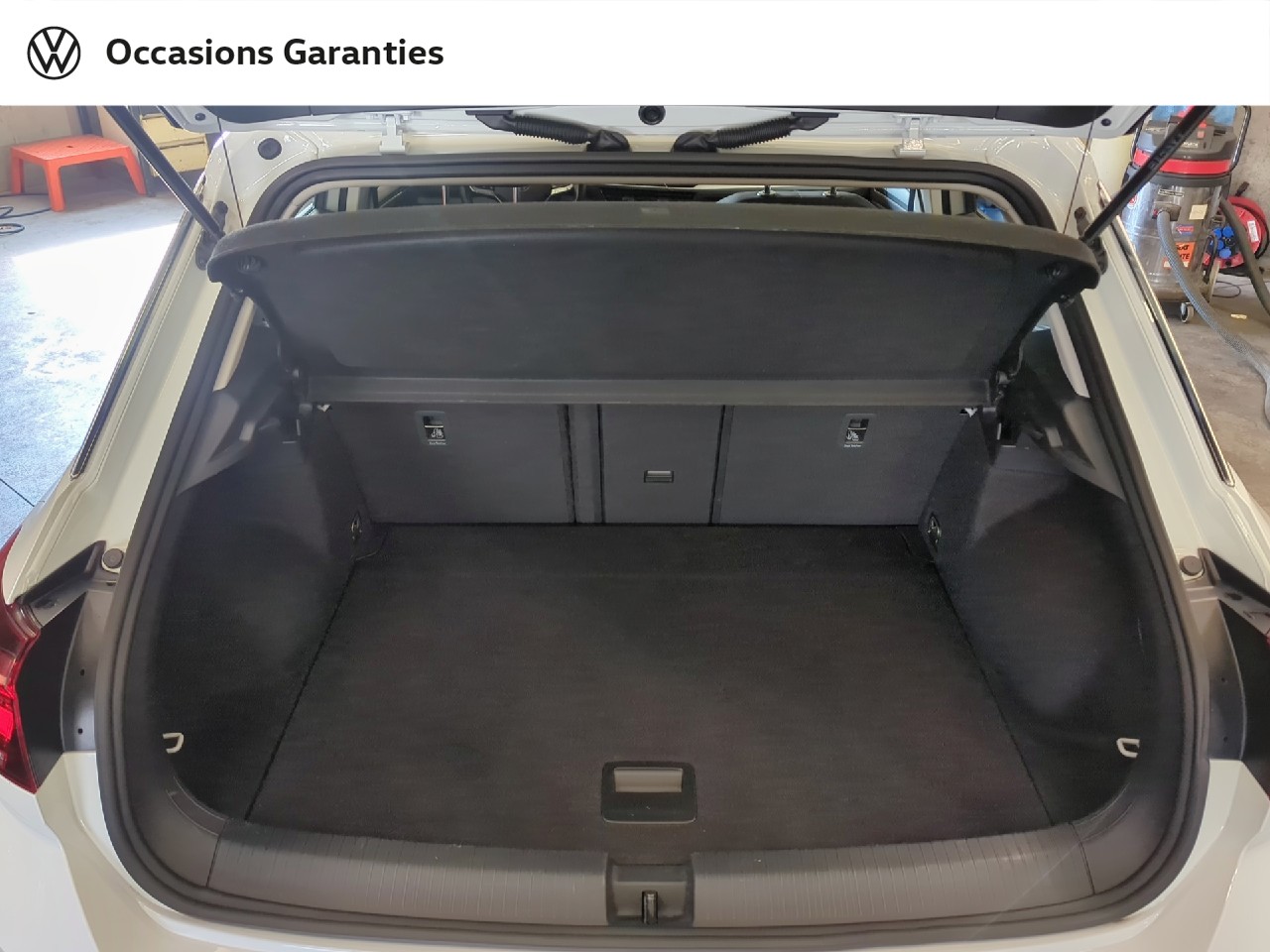 Voitures occasions VOLKSWAGEN T-ROC Life Business Villeneuve-d'Ascq