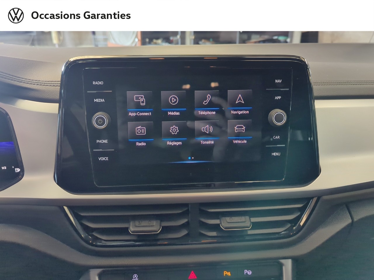 Voitures occasions VOLKSWAGEN T-ROC Life Business Villeneuve-d'Ascq