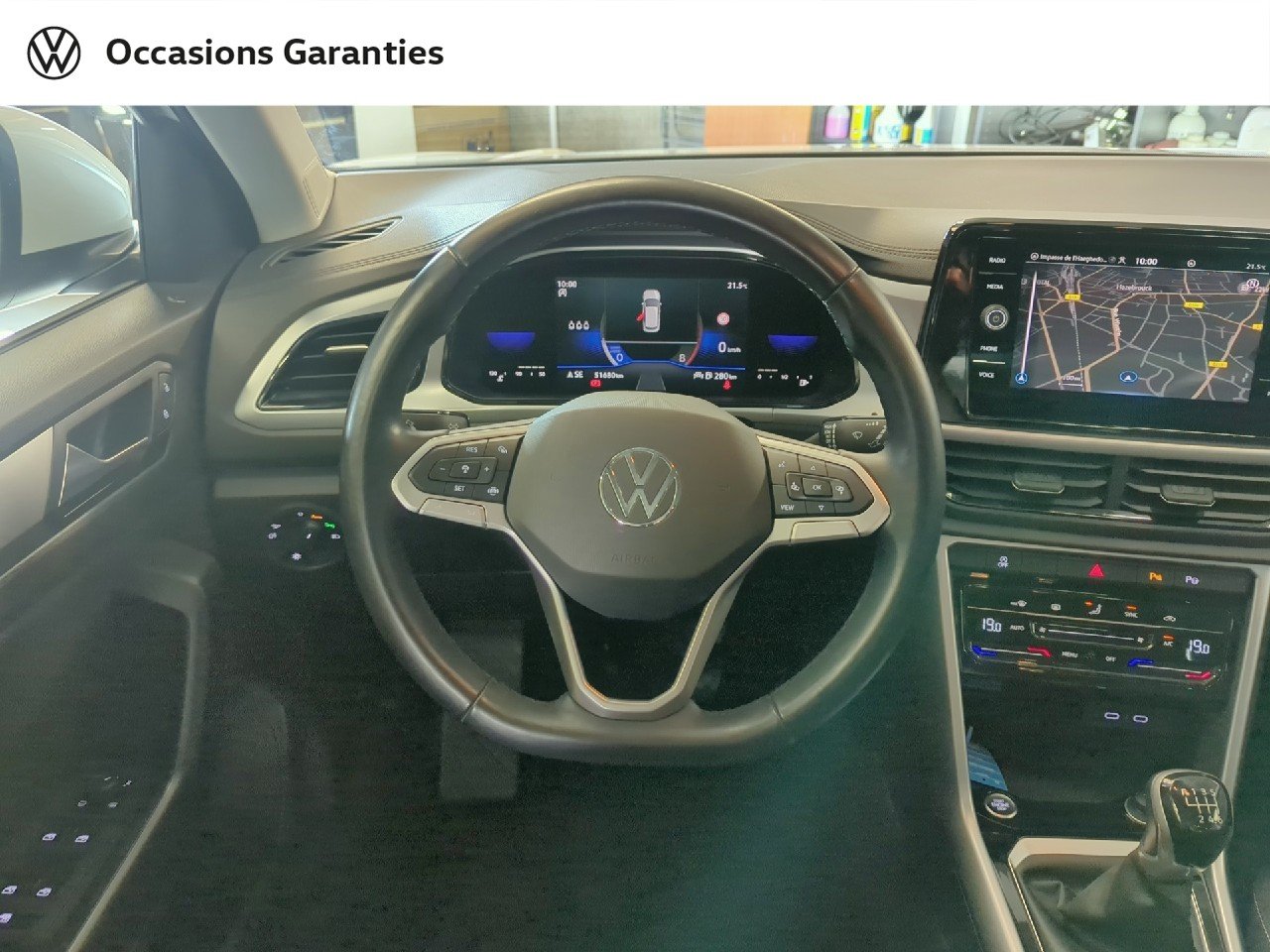 Voitures occasions VOLKSWAGEN T-ROC Life Business Villeneuve-d'Ascq