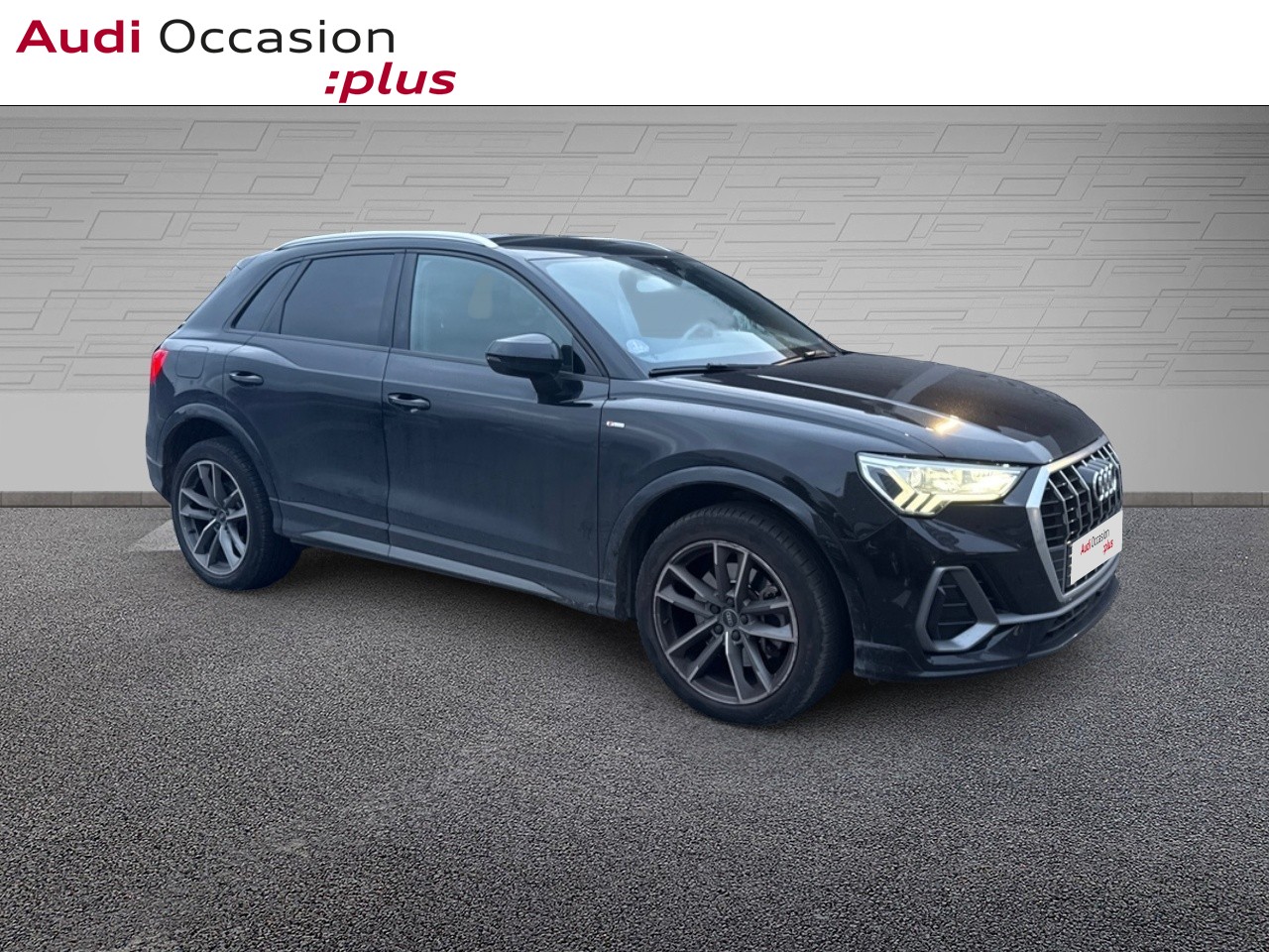 Voitures occasions Audi Q3 S line Lille
