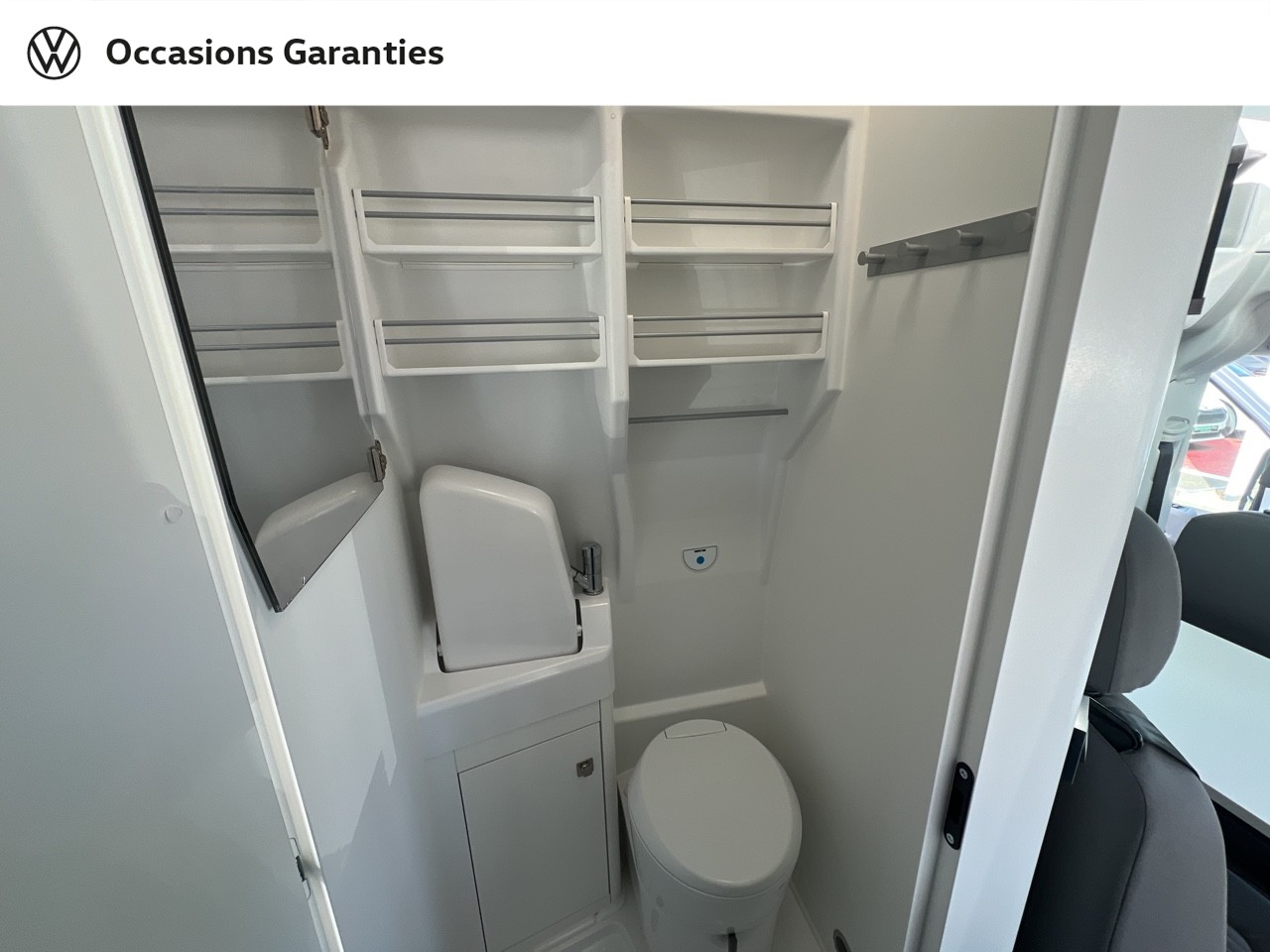 Voitures occasions VOLKSWAGEN Grand California Base Rivery