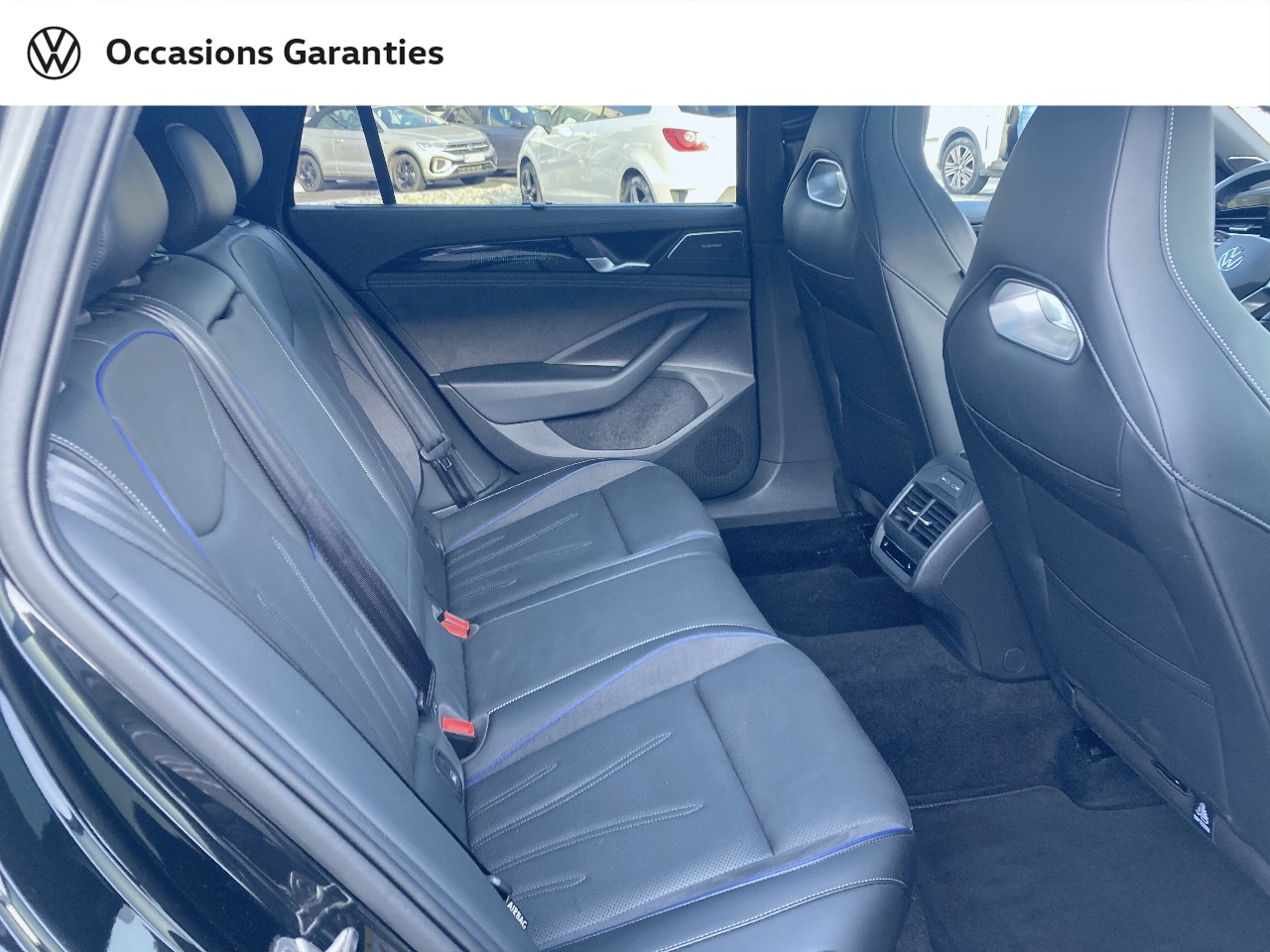 Voitures occasions VOLKSWAGEN Passat SW R-Line Rivery