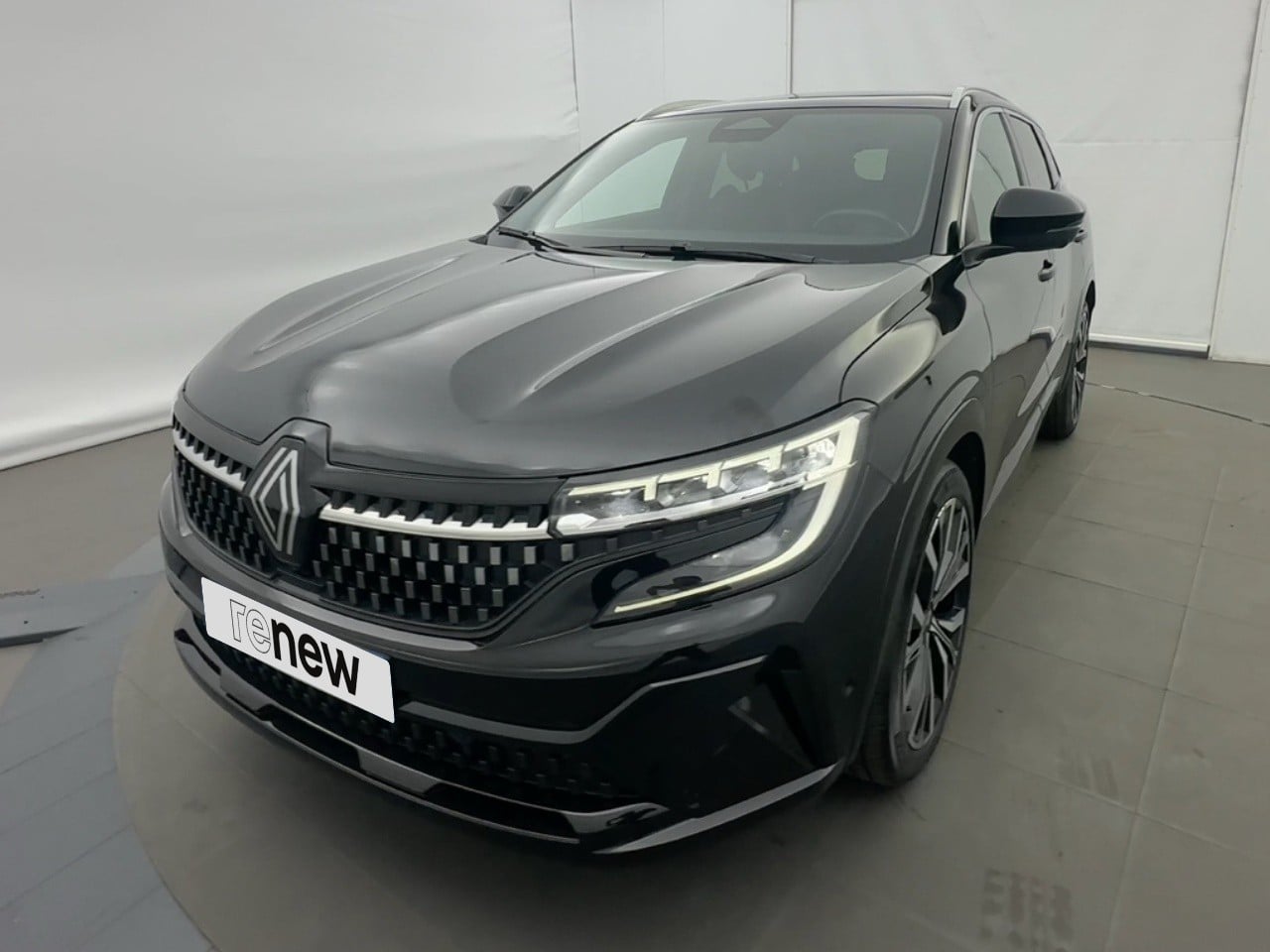 1.2 E-Tech full hybrid 200ch Iconic