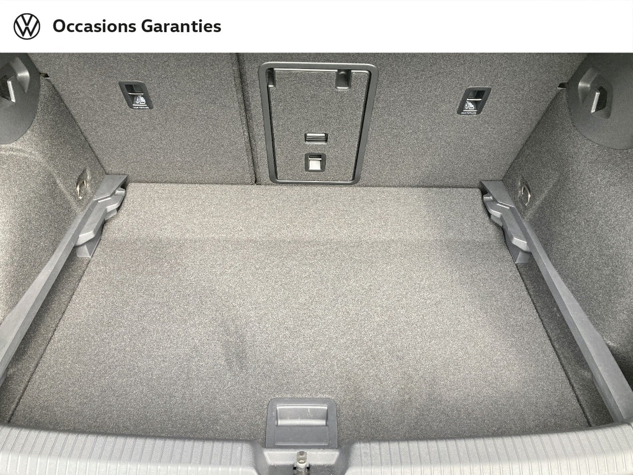 Voitures occasions VOLKSWAGEN GOLF Life 1st Abbeville