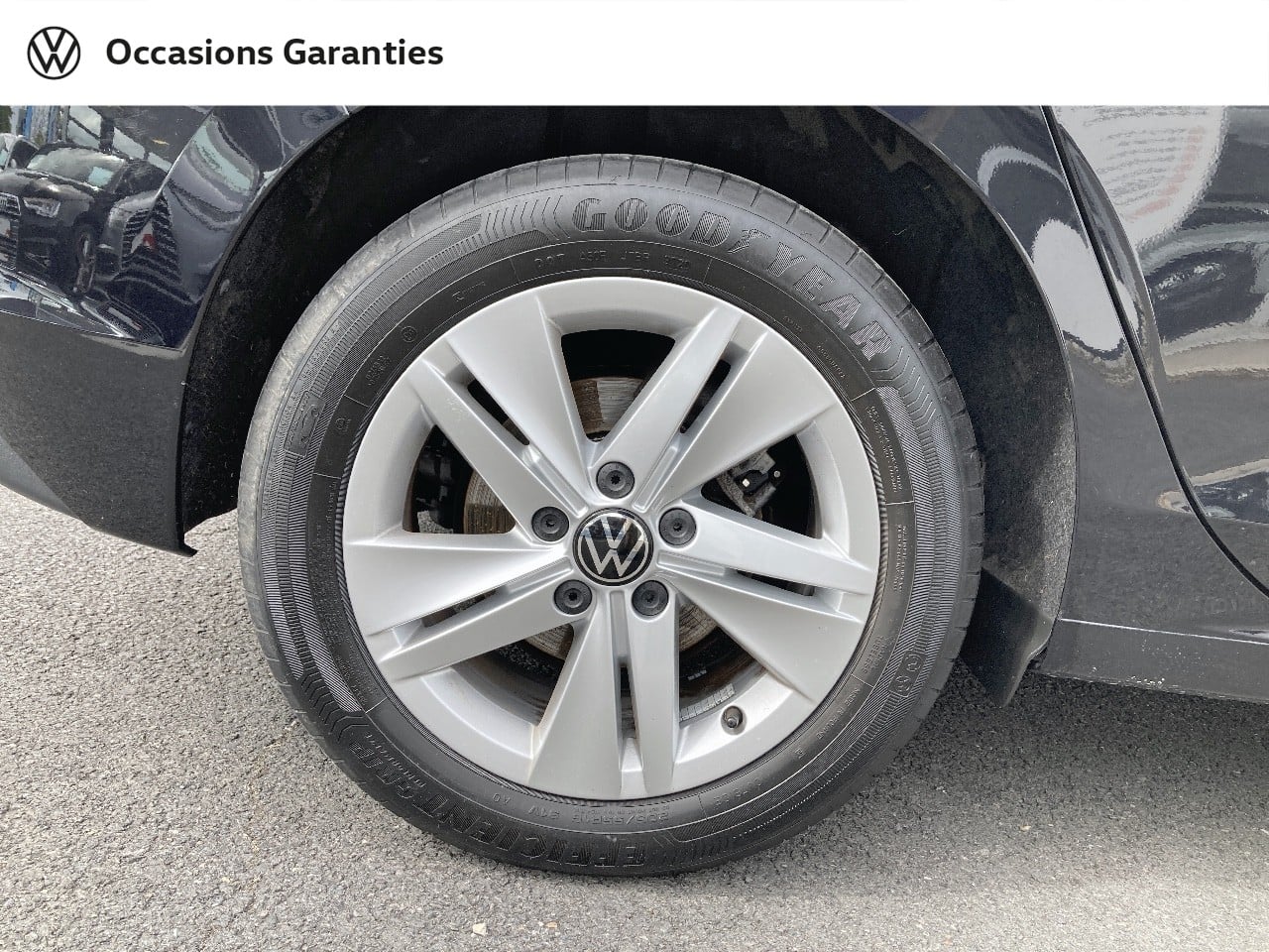 Voitures occasions VOLKSWAGEN GOLF Life 1st Abbeville