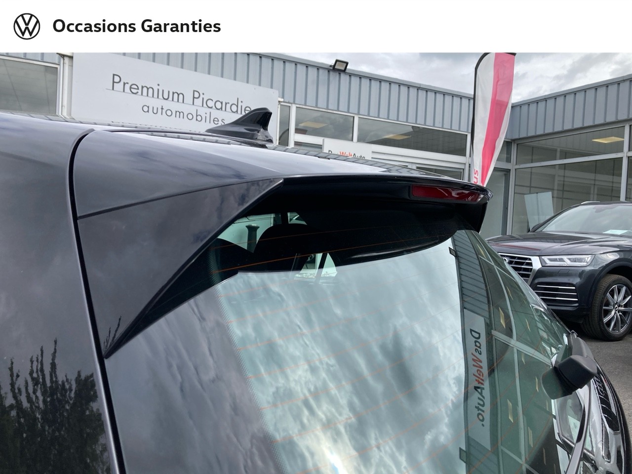 Voitures occasions VOLKSWAGEN GOLF Life 1st Abbeville
