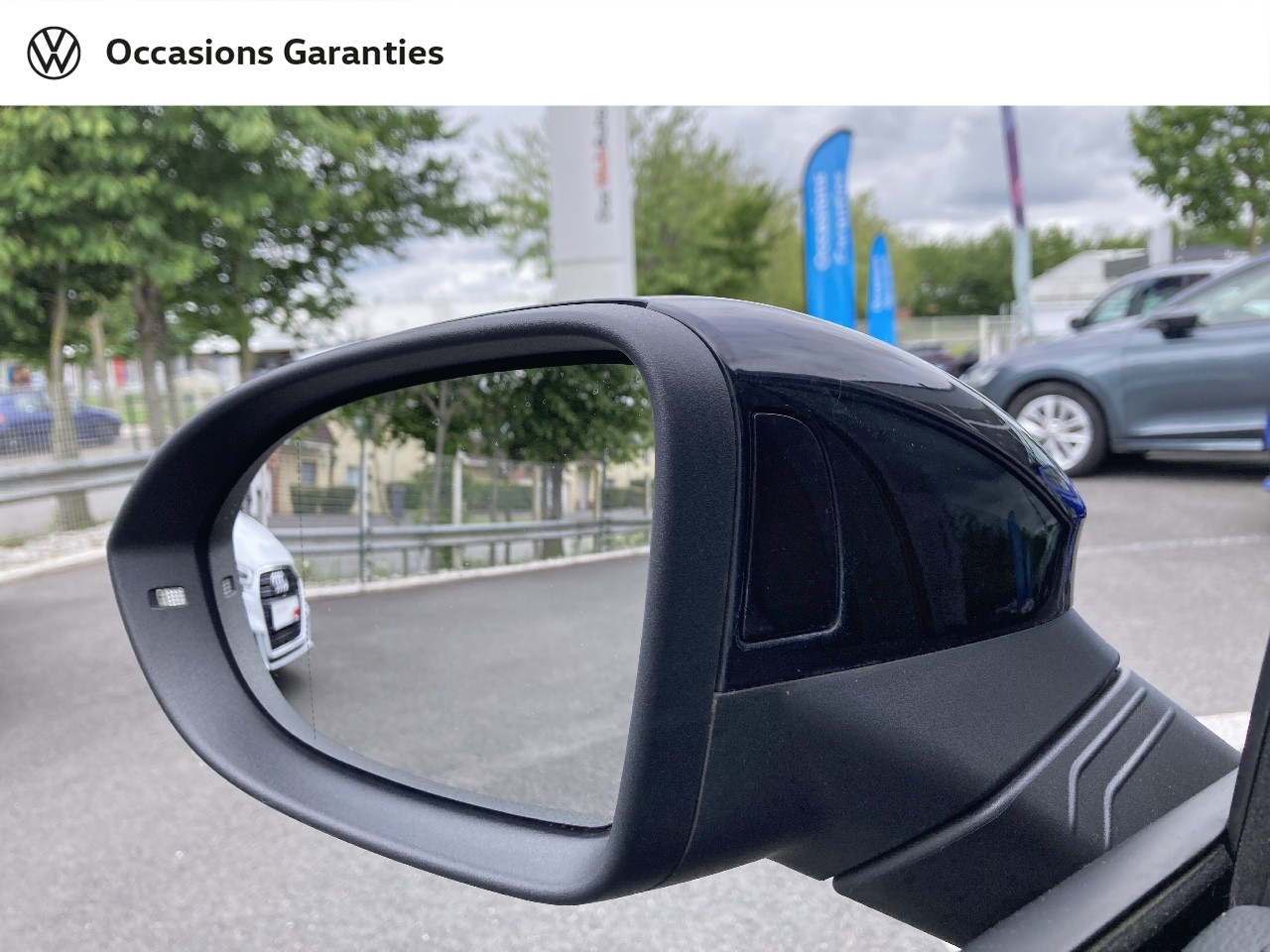 Voitures occasions VOLKSWAGEN GOLF Life 1st Abbeville