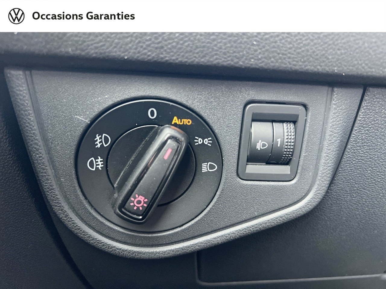 Voitures occasions VOLKSWAGEN POLO Active Cesson-Sévigné