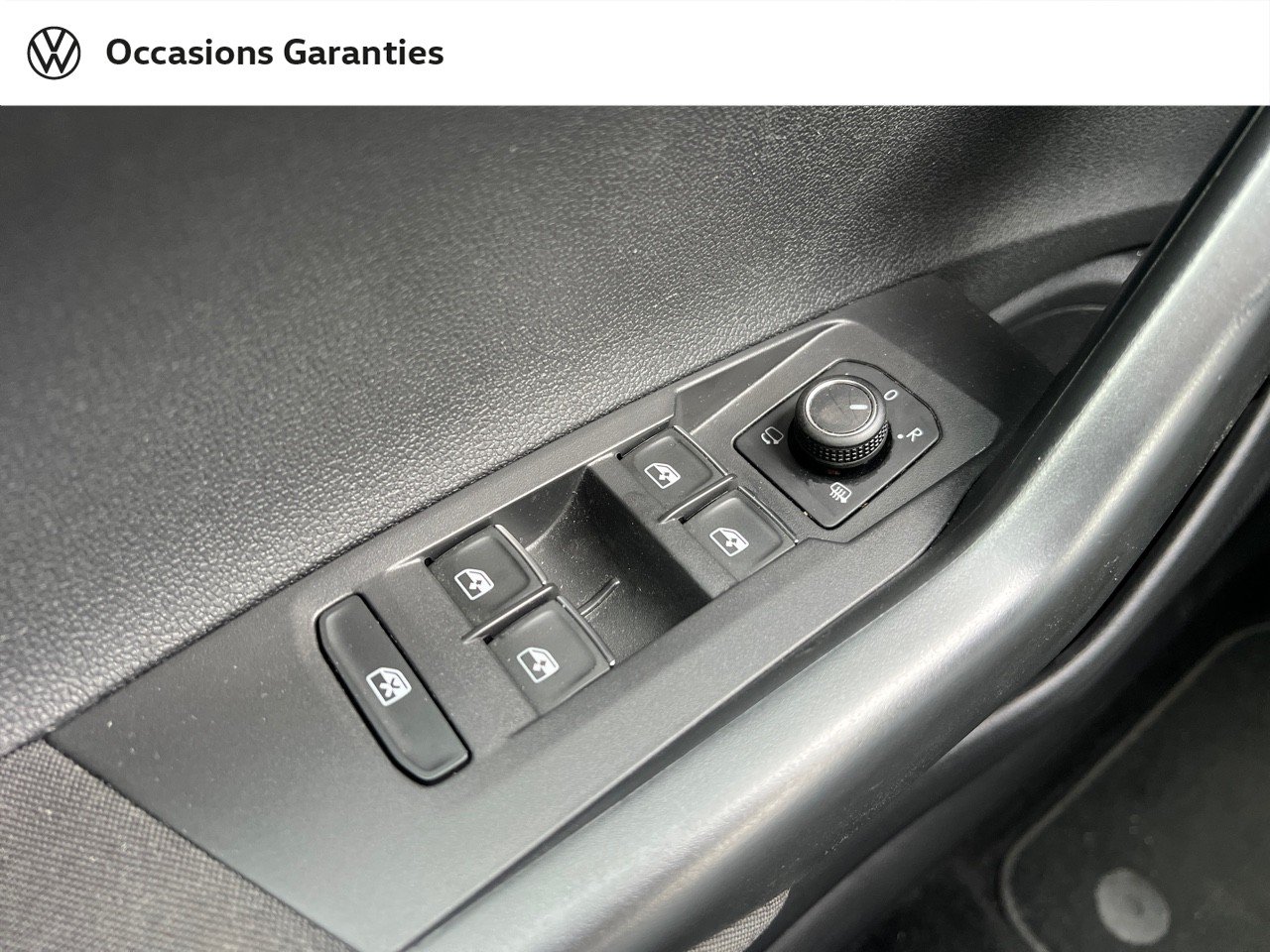 Voitures occasions VOLKSWAGEN POLO Active Cesson-Sévigné