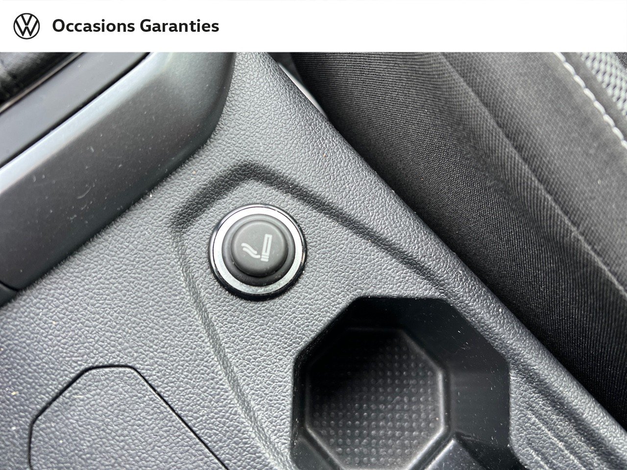 Voitures occasions VOLKSWAGEN POLO Active Cesson-Sévigné