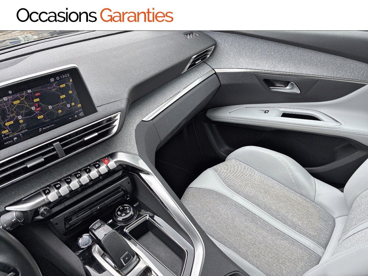 Voitures occasions PEUGEOT 5008 Allure Business Clermont-Ferrand