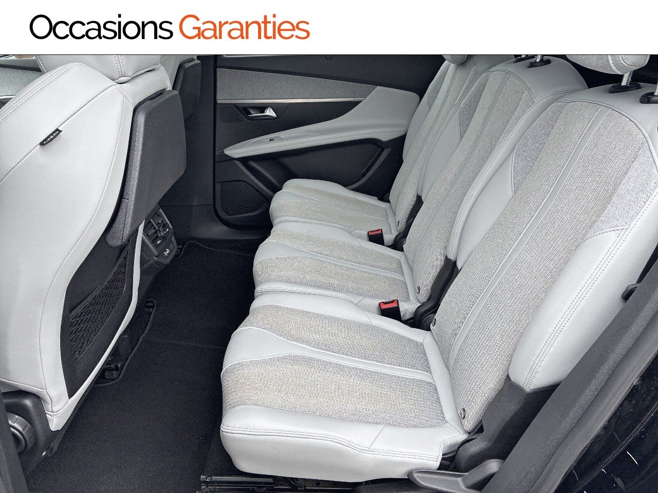 Voitures occasions PEUGEOT 5008 Allure Business Clermont-Ferrand