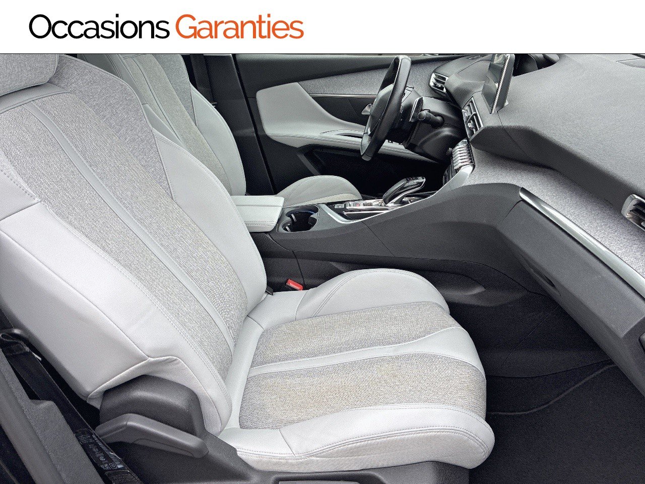 Voitures occasions PEUGEOT 5008 Allure Business Clermont-Ferrand