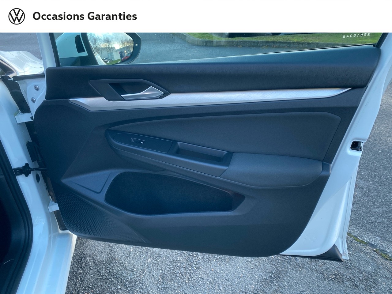 Voitures occasions VOLKSWAGEN Golf SW Life Business Rezé