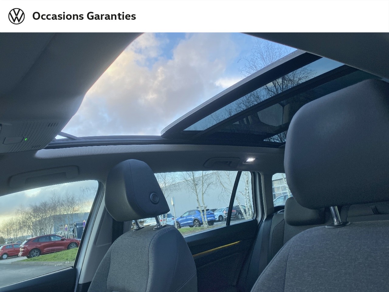 Voitures occasions VOLKSWAGEN Golf SW Life Business Rezé