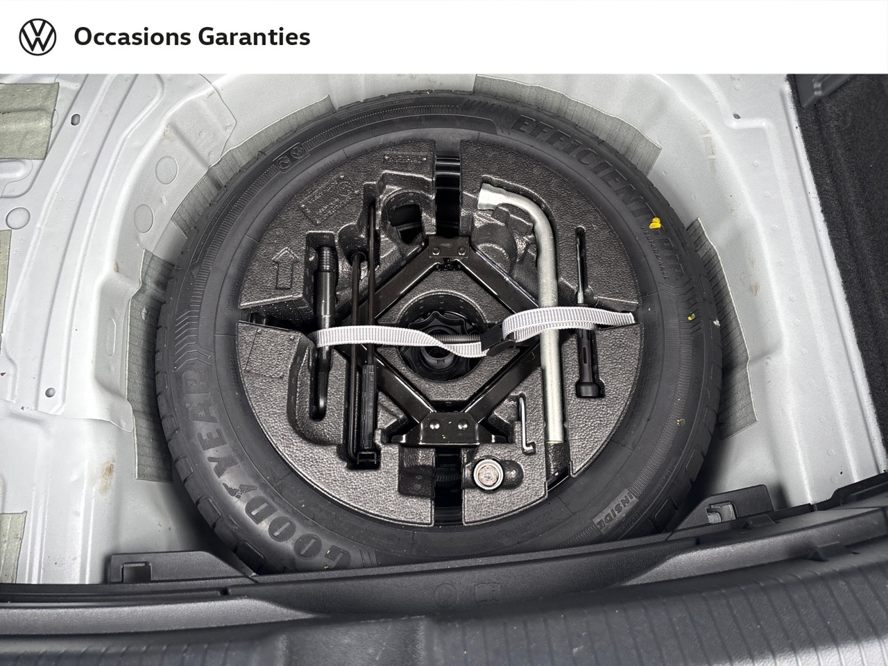 Voitures occasions VOLKSWAGEN POLO Life Plus Lens