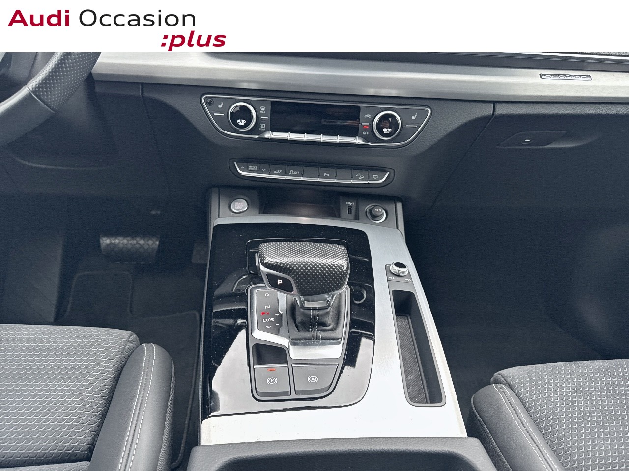 Voitures occasions Audi Q5 S line Saint-Thibault-des-Vignes