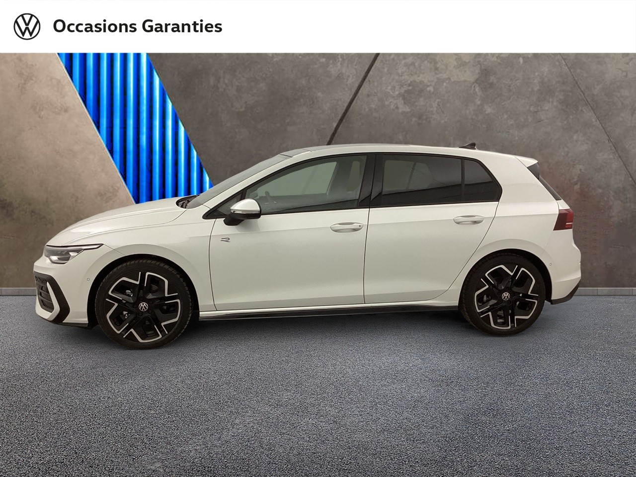 Voitures occasions VOLKSWAGEN GOLF R-Line Orvault