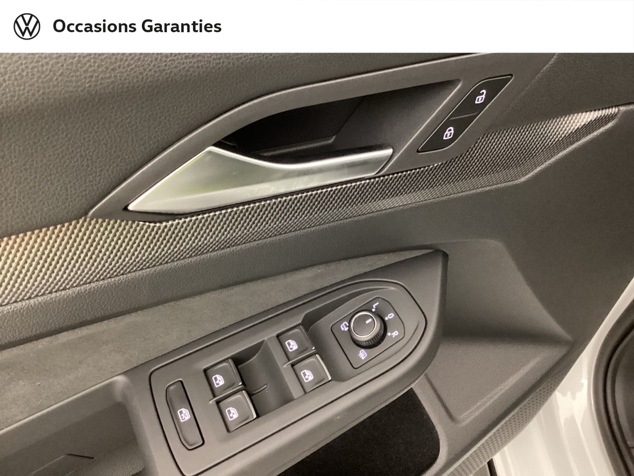 Voitures occasions VOLKSWAGEN GOLF R-Line Orvault