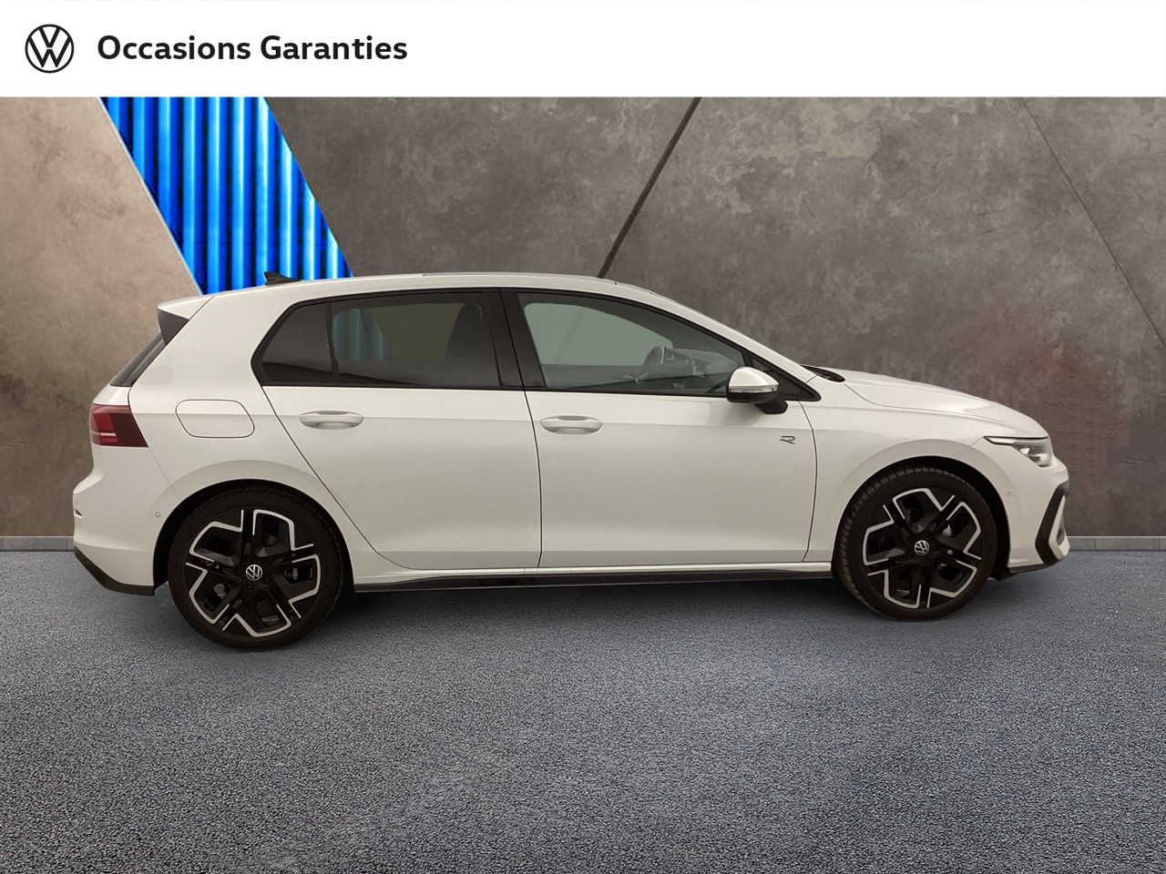 Voitures occasions VOLKSWAGEN GOLF R-Line Orvault