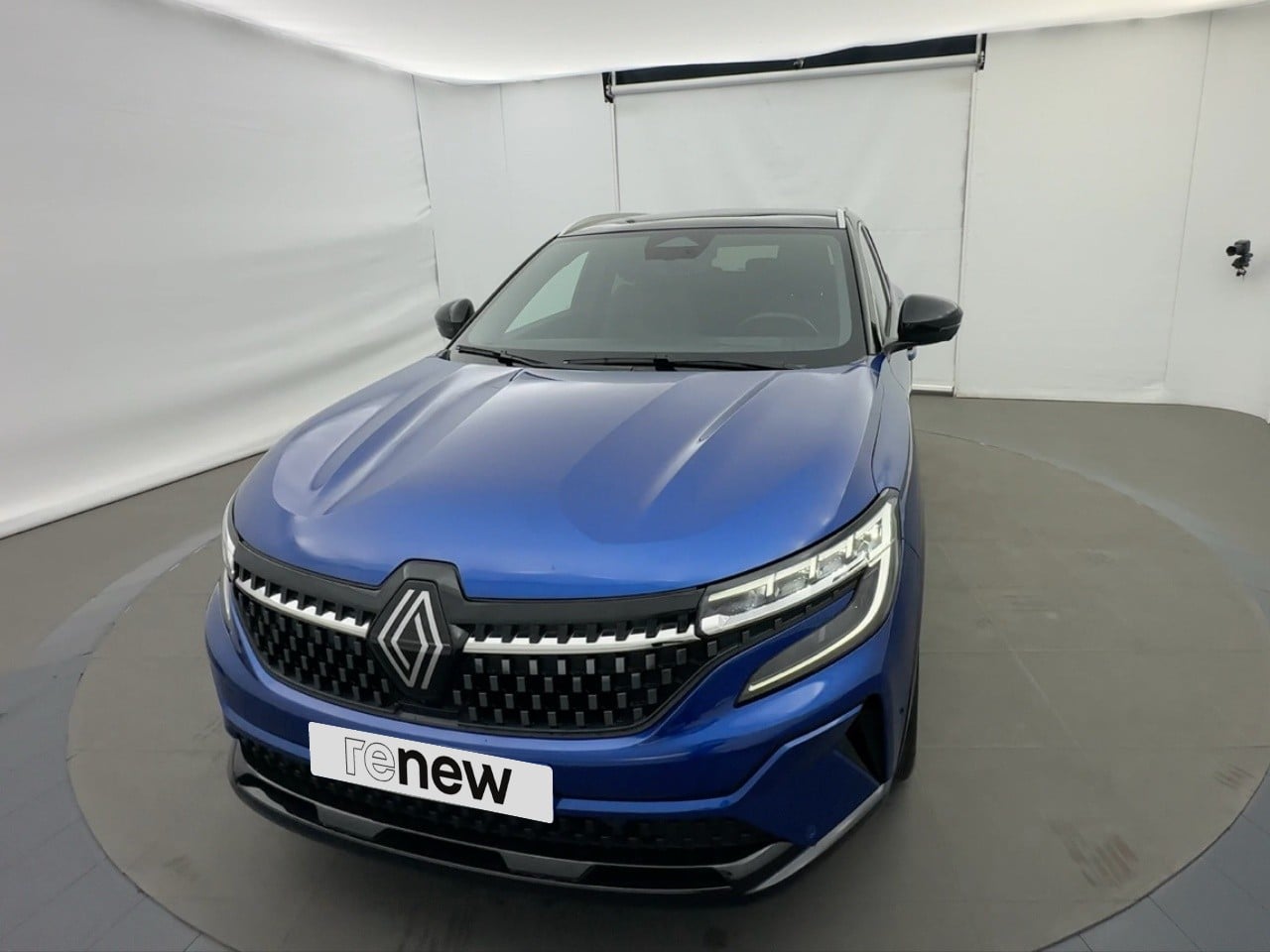 1.2 E-Tech full hybrid 200ch Iconic