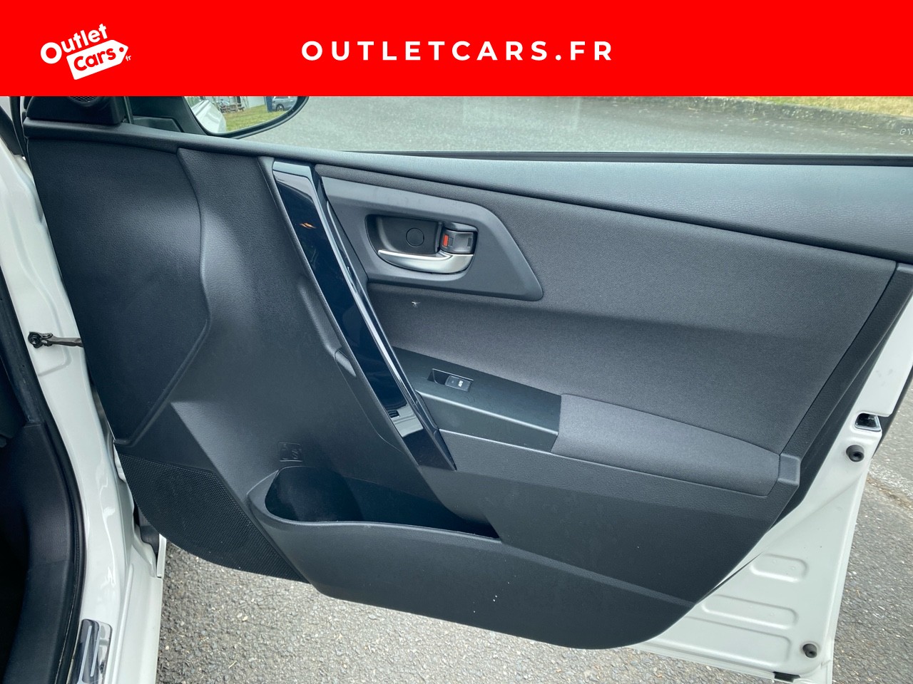 Voitures occasions TOYOTA Auris Touring Sports Design Rezé