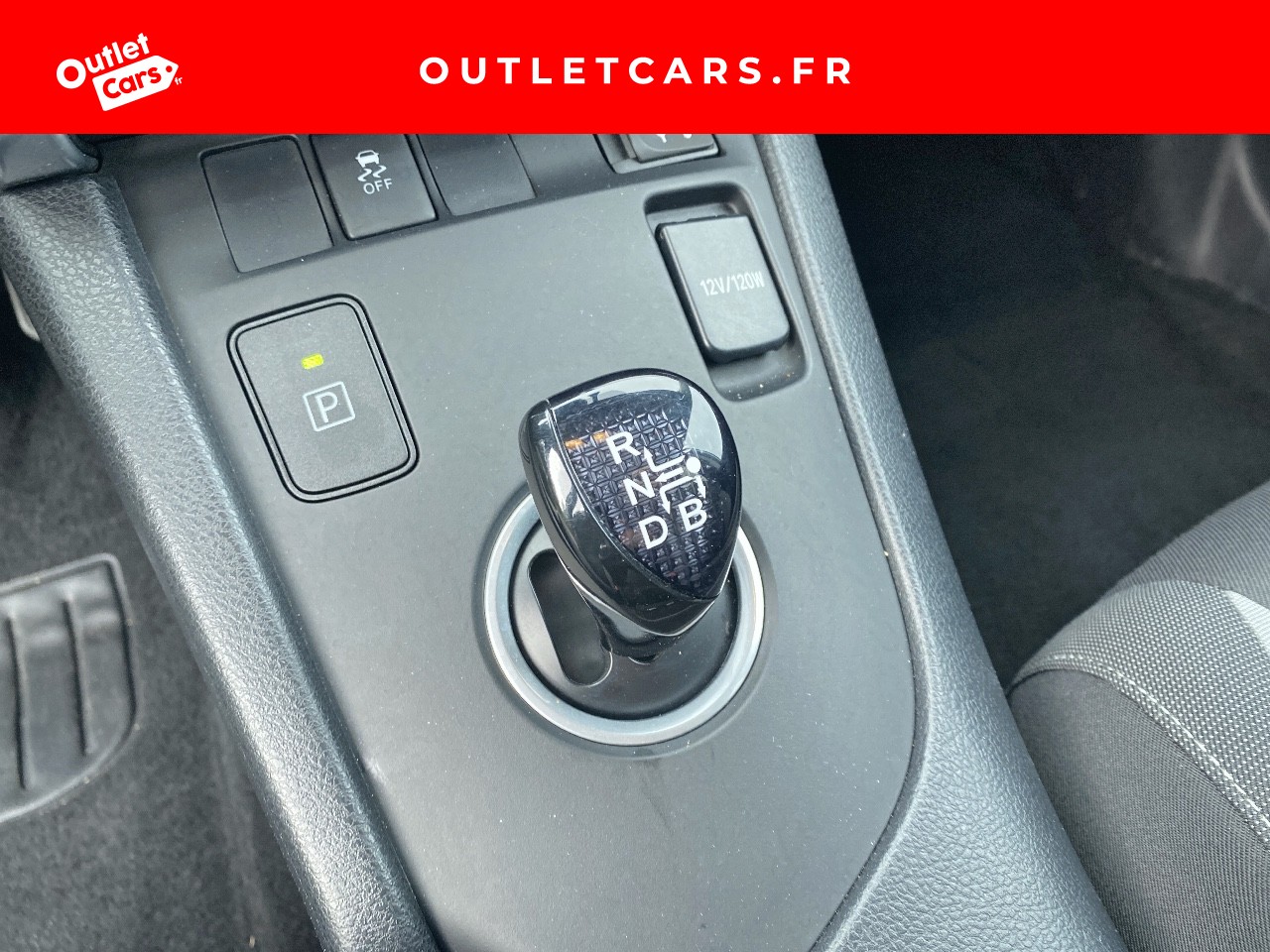Voitures occasions TOYOTA Auris Touring Sports Design Rezé