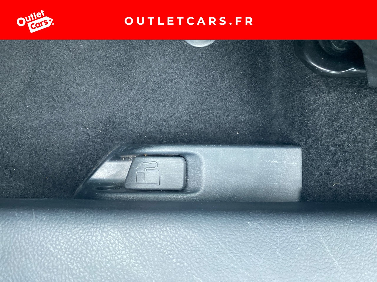 Voitures occasions TOYOTA Auris Touring Sports Design Rezé