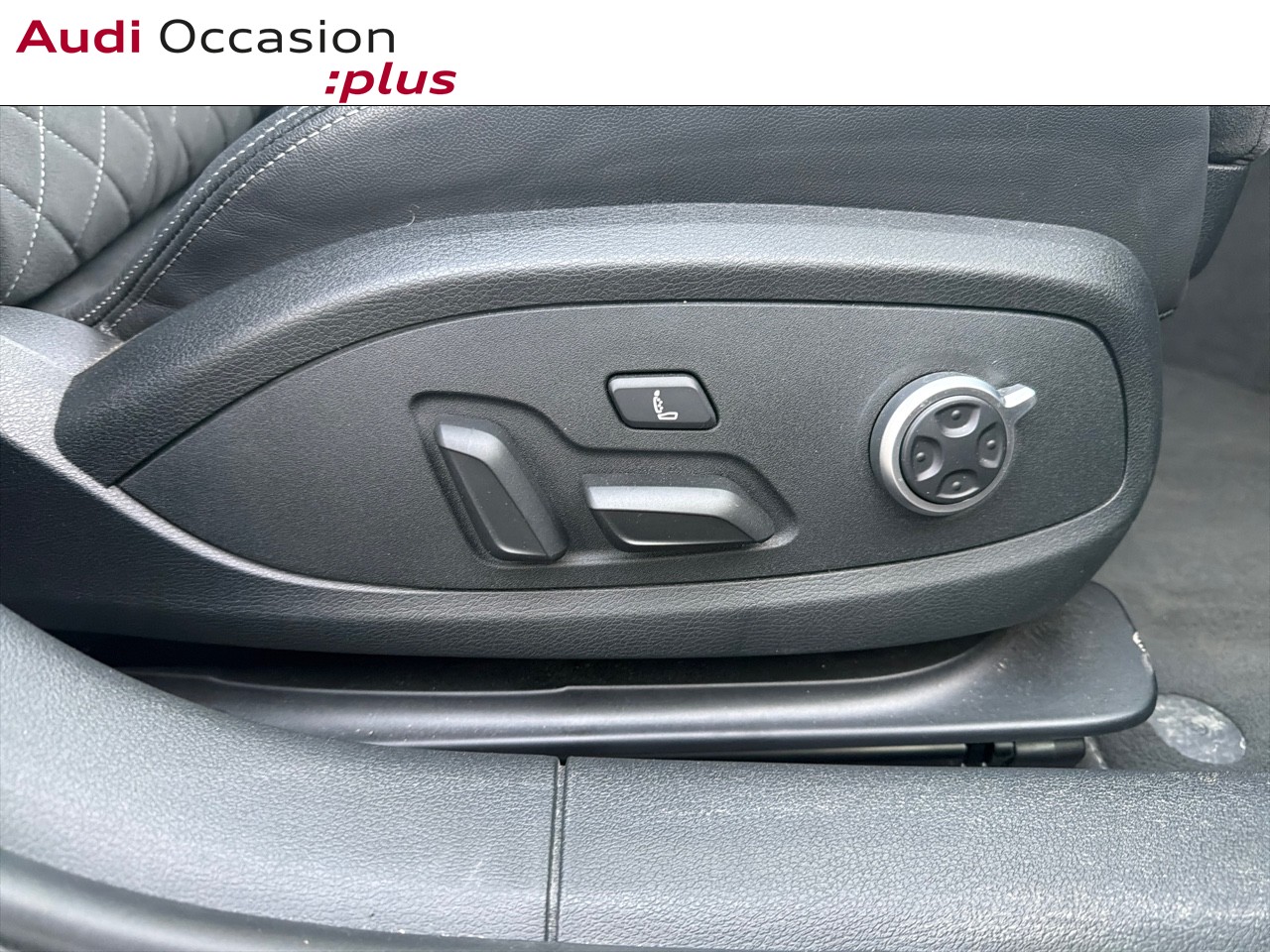 Voitures occasions Audi A4 Competition Lille